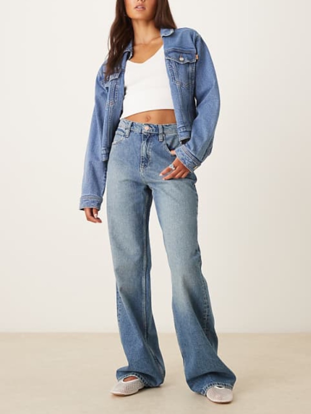 Free People Tinsley Baggy High Rise Straight Leg
Jeans Size 26